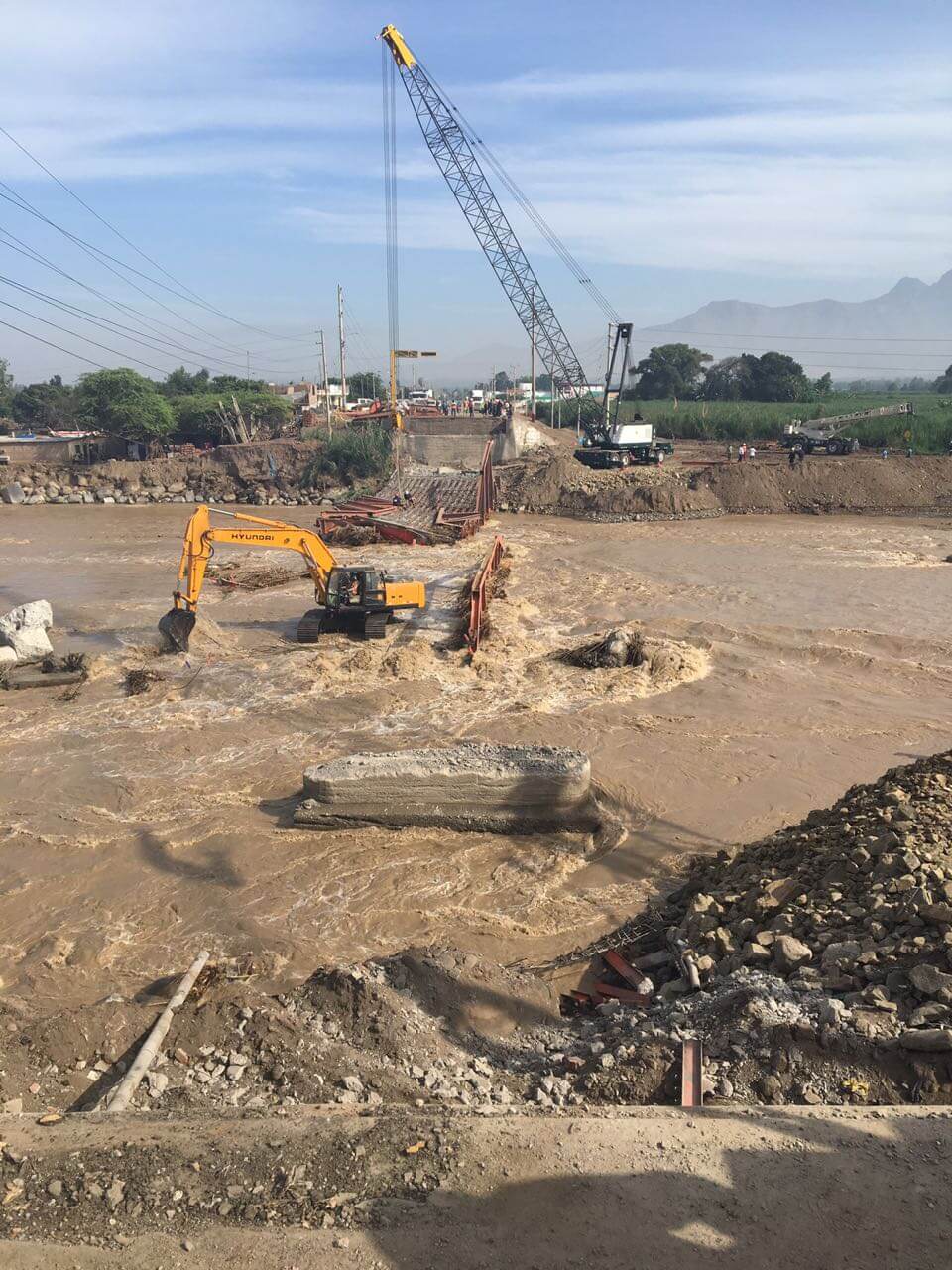 Demolición y desmontaje del puente Virú